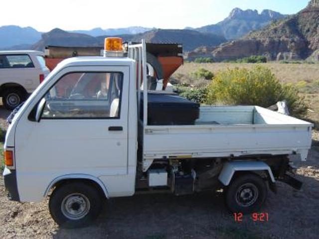 Diahatsu Hyjet Microvan Pickup Truck