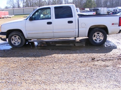 Silverado 2004 Chevy This 2004 Chevrolet Silverado can be yours at this 