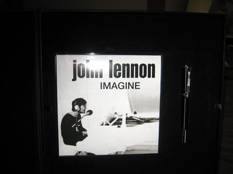 John Lennon Pen