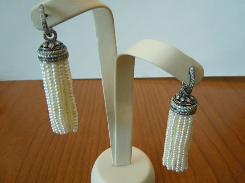 pearl and Diamond earrings