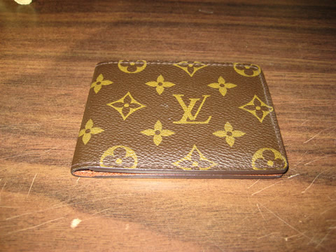 LV wallet