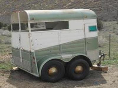 horsetrailer